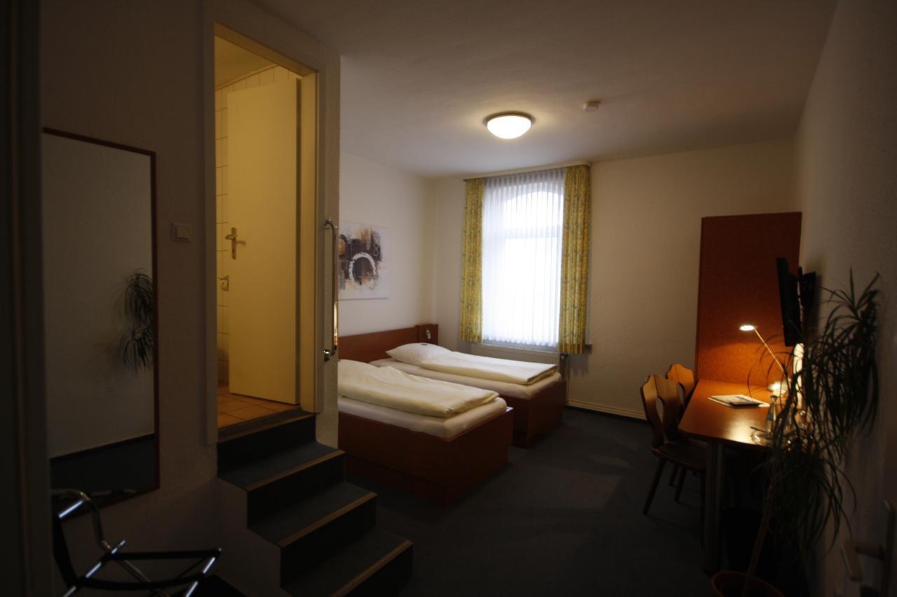 Hotel-Gaststaette Mutter Buermann Hemmingen (Hannover) Exterior foto
